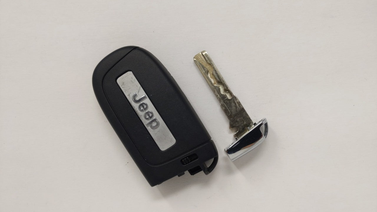 Jeep Compass Keyless Entry Remote Fob M3n-40821302 68417820aa 3 Buttons - Oemusedautoparts1.com