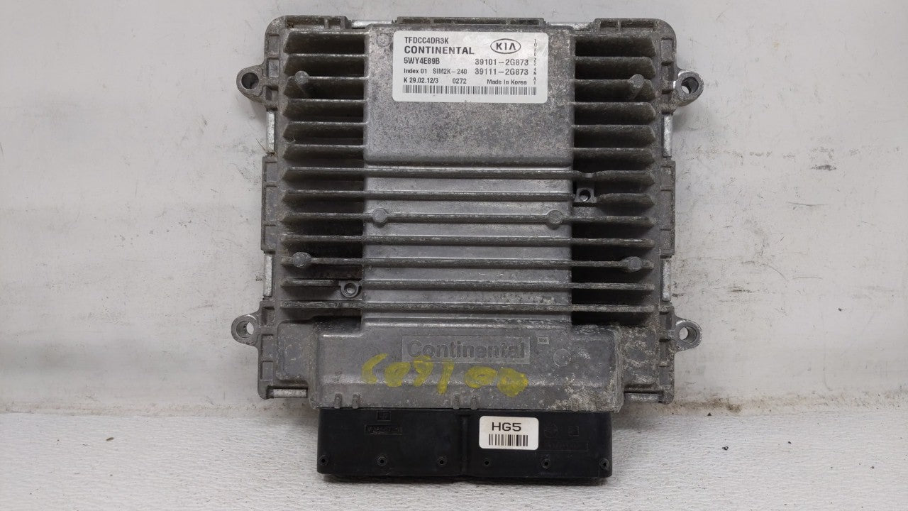 2011-2013 Kia Optima PCM Engine Computer ECU ECM PCU OEM P/N:39101-2G874 39101-2G872 Fits 2011 2012 2013 OEM Used Auto Parts - Oemusedautoparts1.com