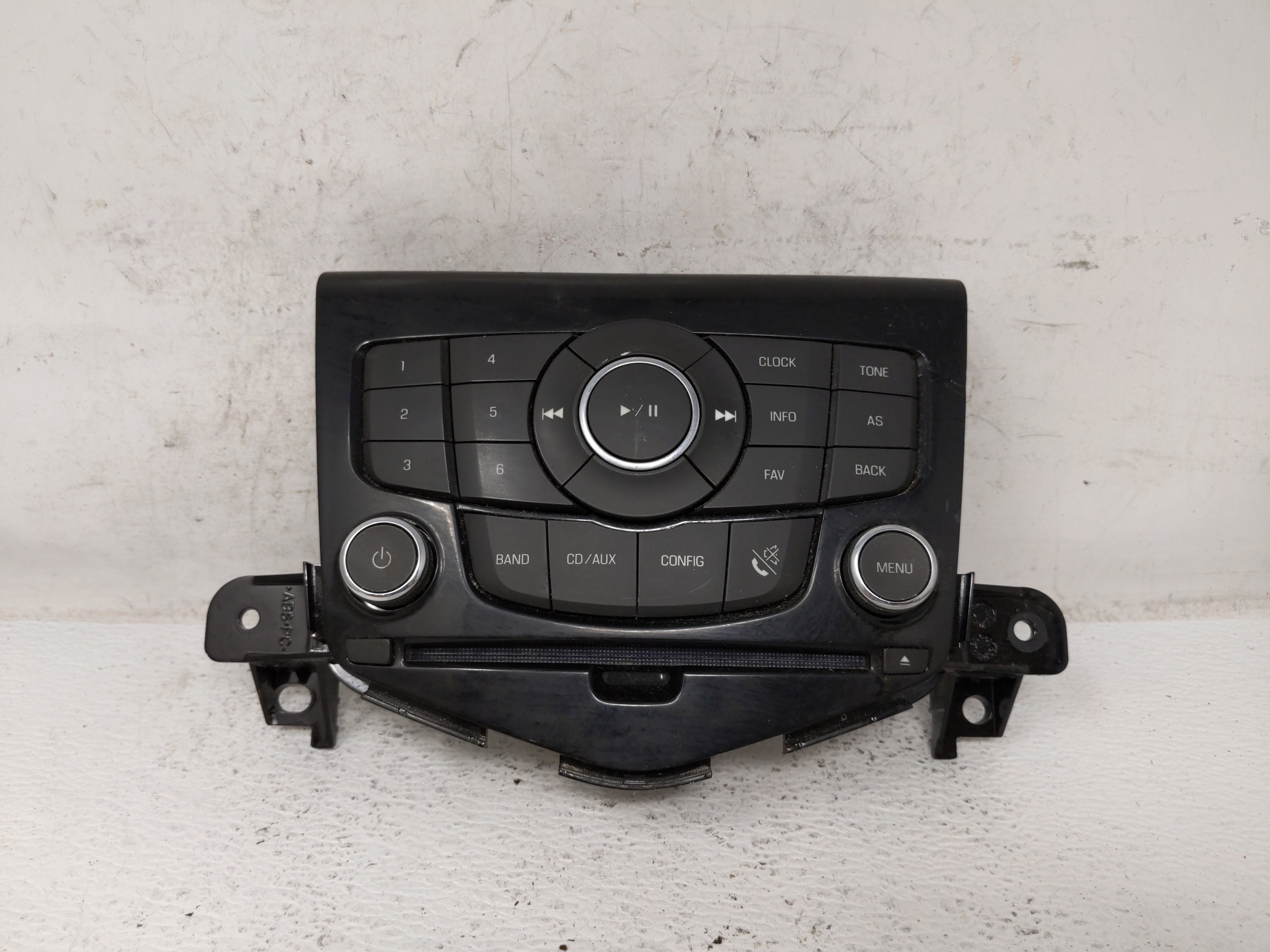 2011 Chevrolet Cruze Radio Control Panel - Oemusedautoparts1.com