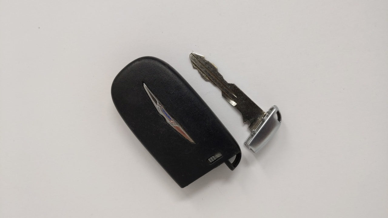 Chrysler 300 Keyless Entry Remote Fob M3n-Xxxxxxxx 68155686aa 4 Buttons - Oemusedautoparts1.com