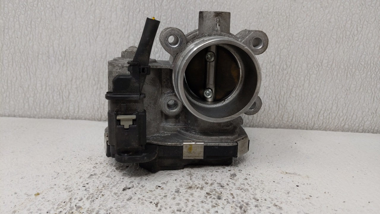 2017-2018 Chevrolet Cruze Throttle Body P/N:12671379AA Fits 2017 2018 OEM Used Auto Parts - Oemusedautoparts1.com