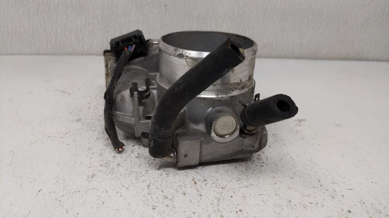 2011-2015 Kia Optima Throttle Body P/N:35100-2G700 Fits 2011 2012 2013 2014 2015 2016 OEM Used Auto Parts - Oemusedautoparts1.com