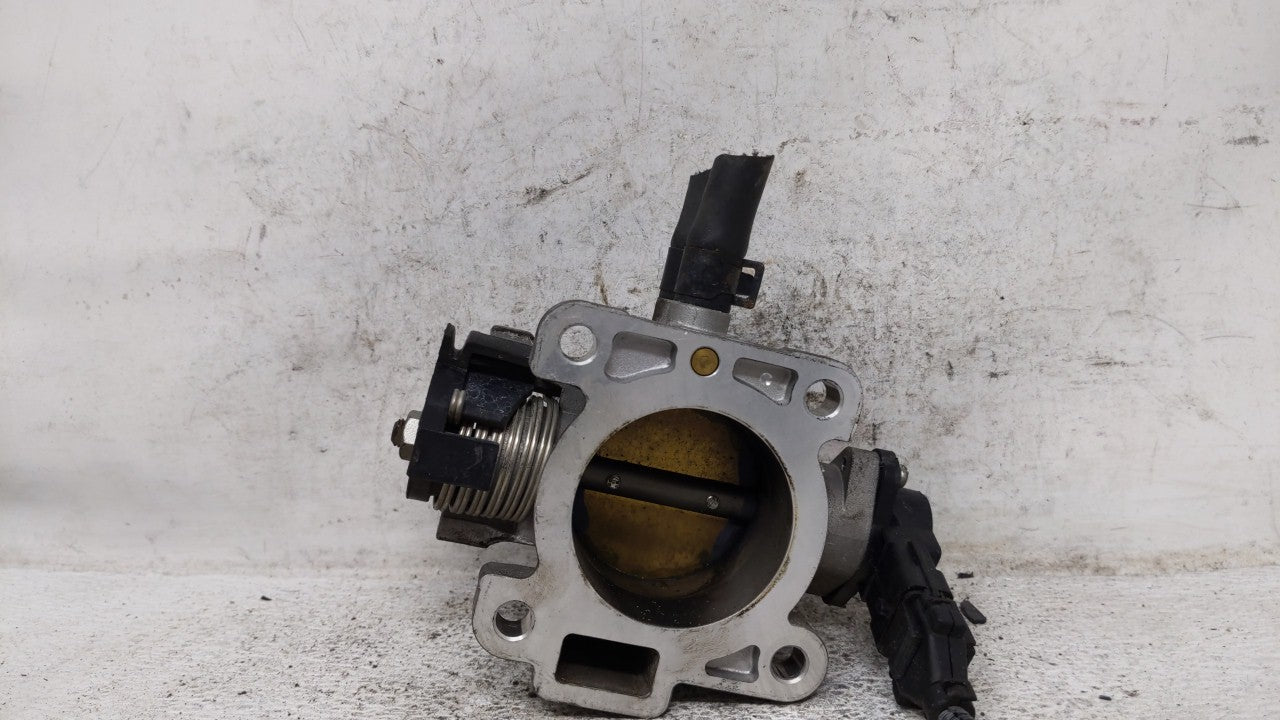 2006-2011 Hyundai Accent Throttle Body P/N:35170-26900 Fits 2006 2007 2008 2009 2010 2011 OEM Used Auto Parts - Oemusedautoparts1.com