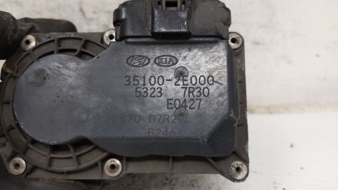2014-2019 Kia Soul Throttle Body P/N:35100-2E000 Fits 2011 2012 2013 2014 2015 2016 2017 2018 2019 OEM Used Auto Parts - Oemusedautoparts1.com