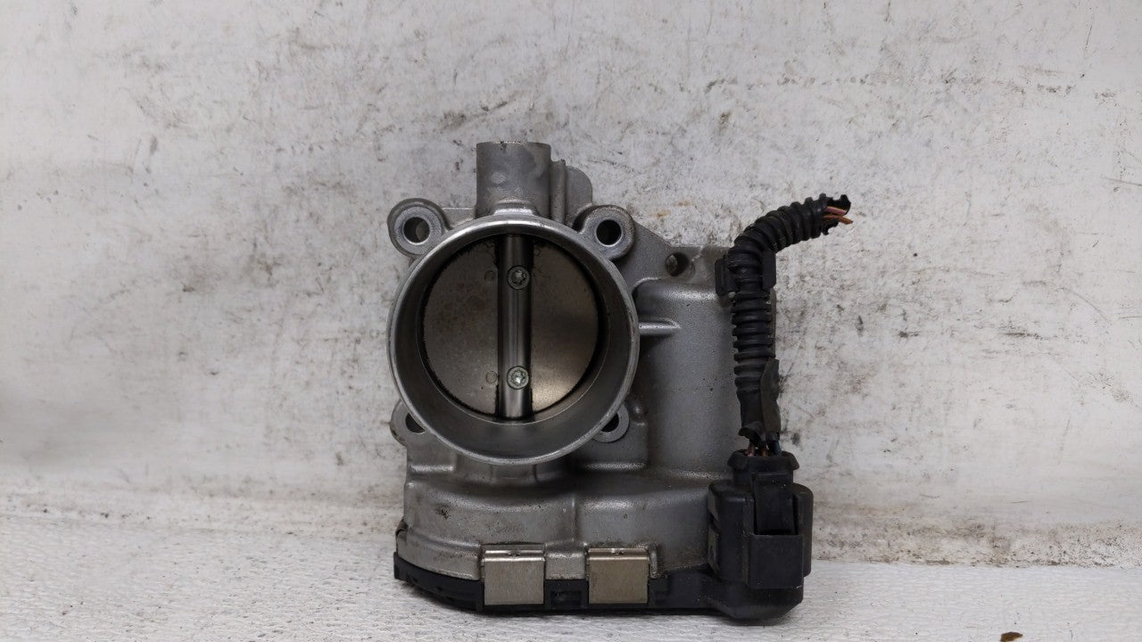 2013-2016 Ford Escape Throttle Body P/N:7S7G-9F991-CA Fits 2013 2014 2015 2016 2017 2018 2019 OEM Used Auto Parts - Oemusedautoparts1.com