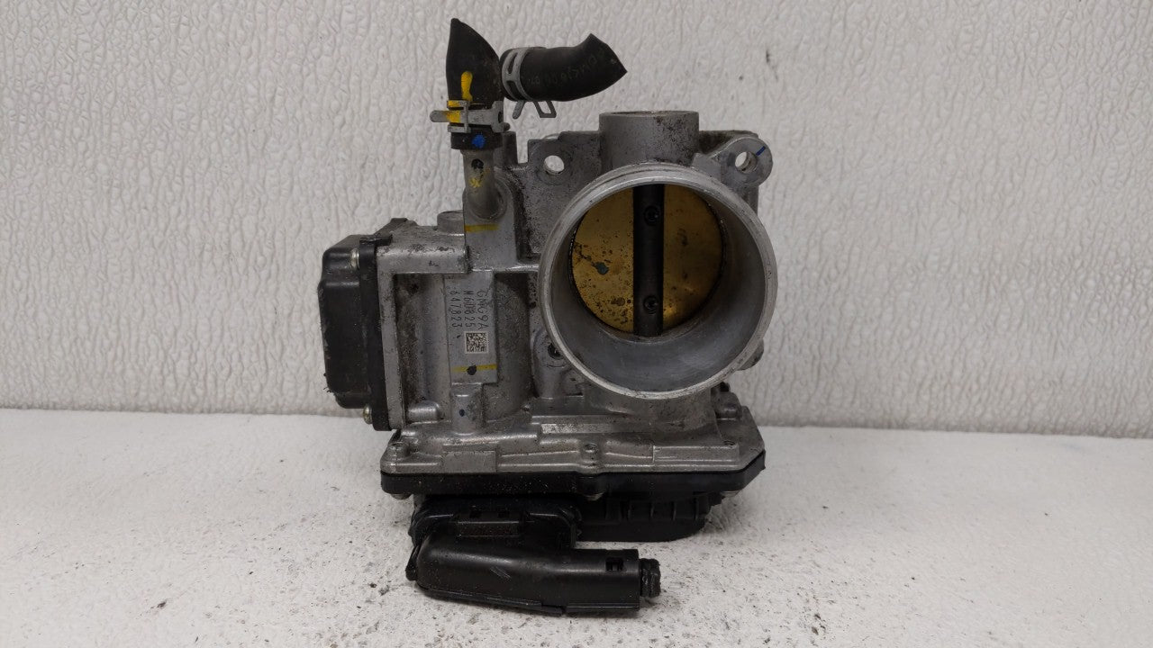 2016-2019 Honda Civic Throttle Body P/N:7134-9672-30 GMG9A Fits 2016 2017 2018 2019 OEM Used Auto Parts - Oemusedautoparts1.com