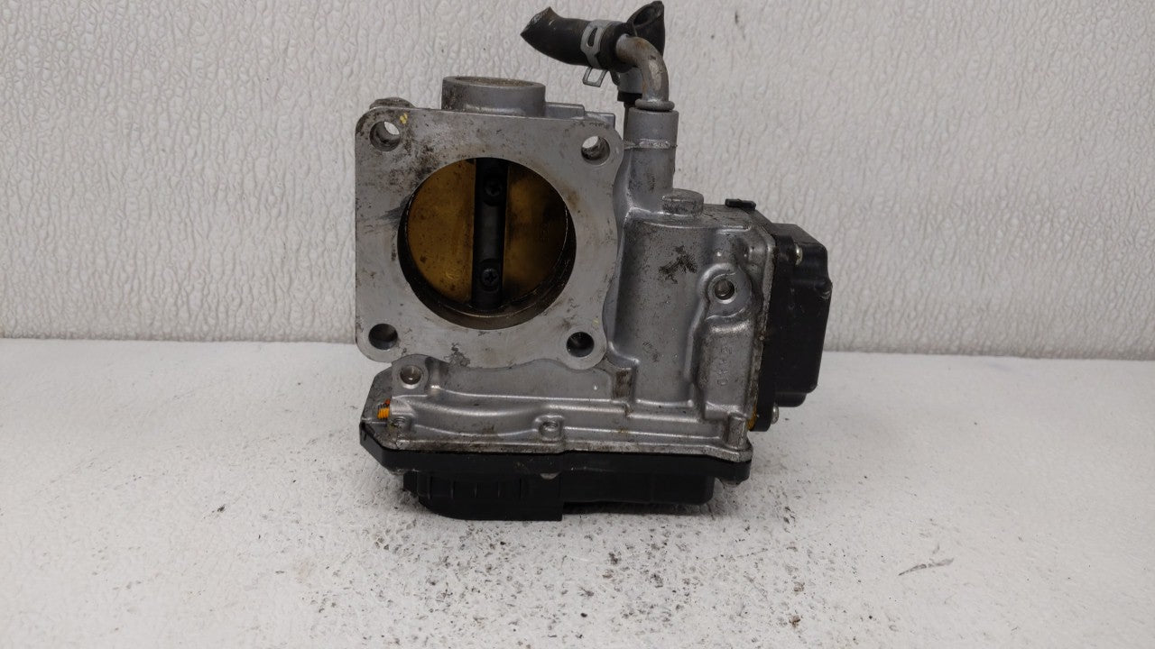 2016-2019 Honda Civic Throttle Body P/N:7134-9672-30 GMG9A Fits 2016 2017 2018 2019 OEM Used Auto Parts - Oemusedautoparts1.com