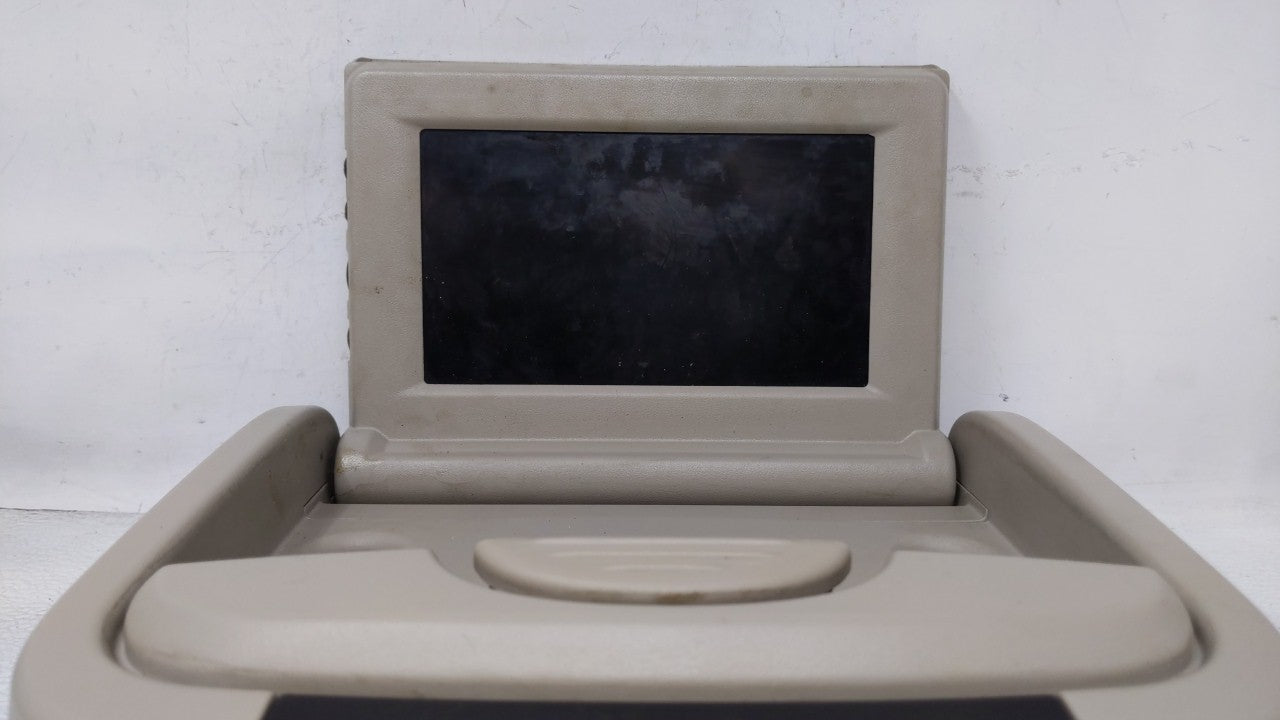 2004-2004 Chrysler Pacifica Information Display Screen - Oemusedautoparts1.com