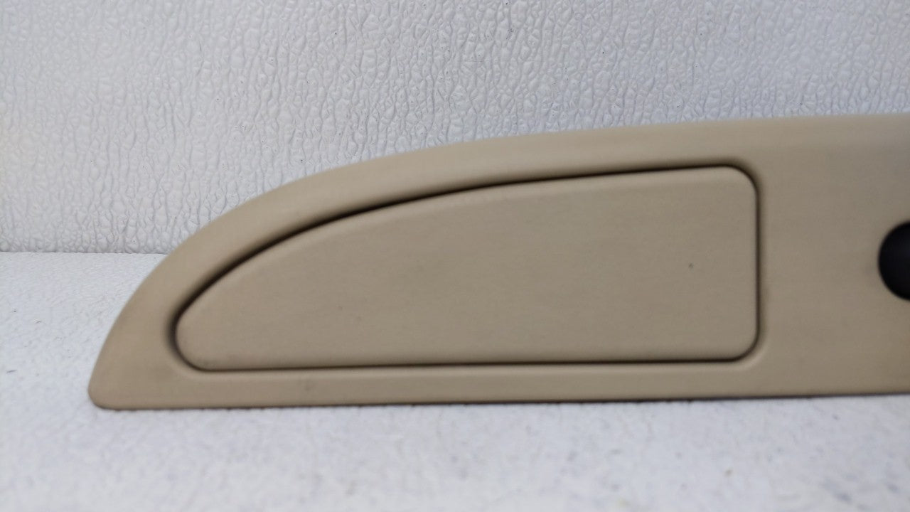 2008 Mercury Grand Marquis Passeneger Right Power Window Switch - Oemusedautoparts1.com