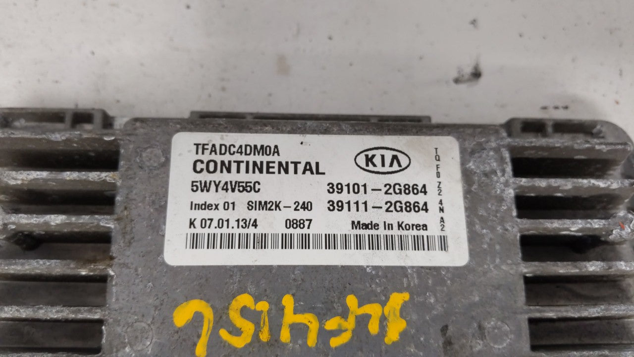 2011-2013 Kia Optima PCM Engine Computer ECU ECM PCU OEM P/N:39101-2G862 39111-2G862 Fits 2011 2012 2013 OEM Used Auto Parts - Oemusedautoparts1.com