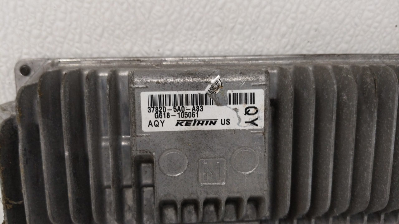 2015 Honda Accord PCM Engine Computer ECU ECM PCU OEM P/N:37820-5A0-B24 37820-5A0-A83 Fits OEM Used Auto Parts - Oemusedautoparts1.com