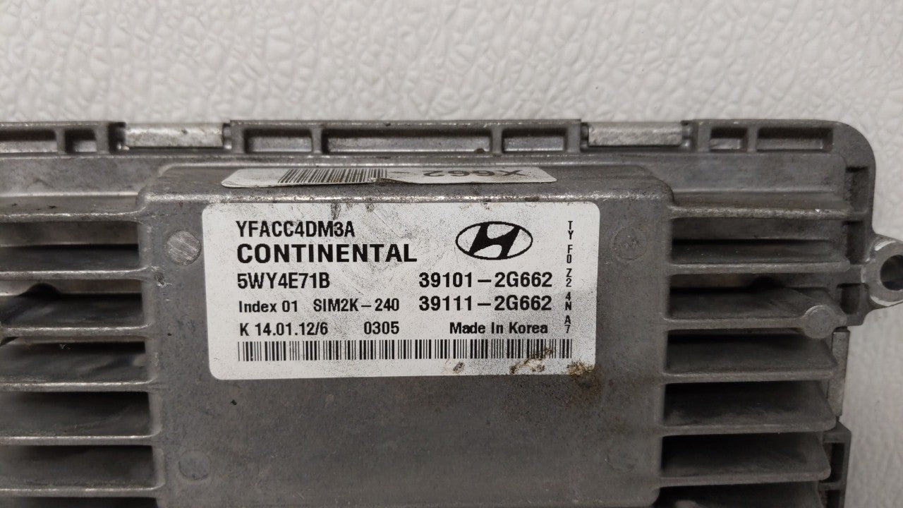 2011-2014 Hyundai Sonata PCM Engine Computer ECU ECM PCU OEM P/N:39101-2G661 39111-2G661 Fits 2011 2012 2013 2014 OEM Used Auto Parts - Oemusedautoparts1.com