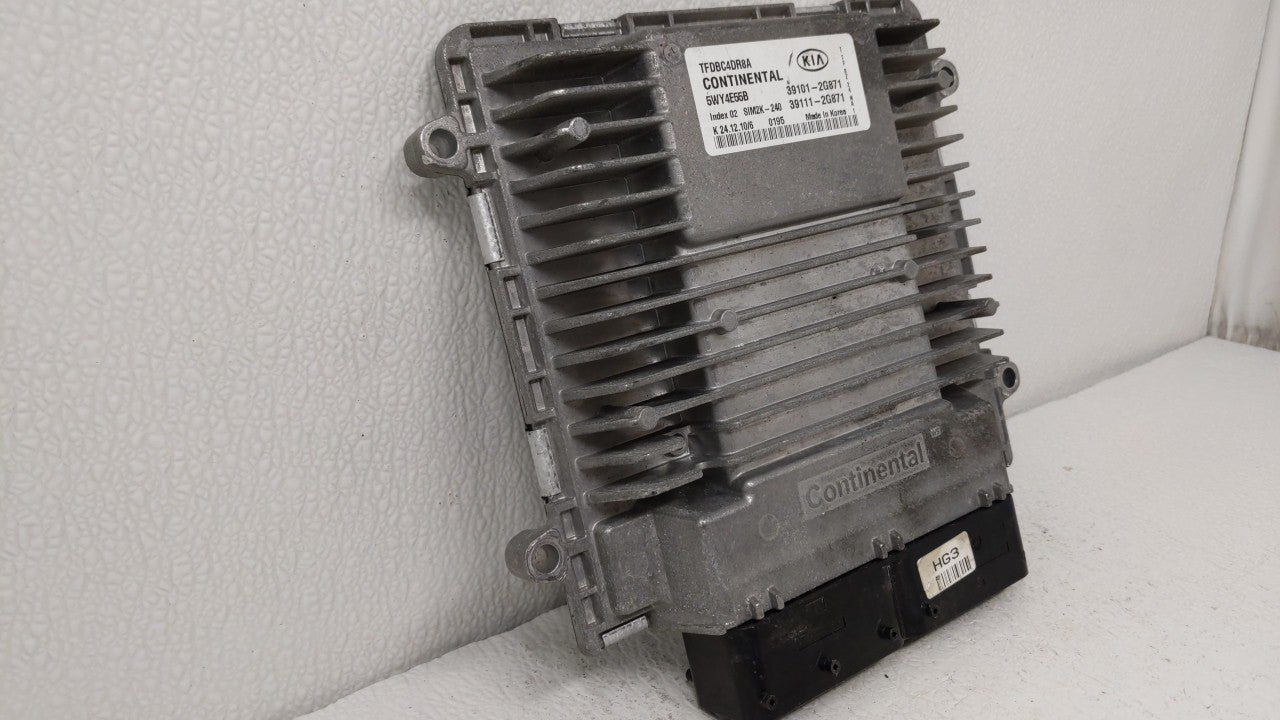 2011-2013 Kia Optima PCM Engine Computer ECU ECM PCU OEM P/N:39101-2G874 39101-2G872 Fits 2011 2012 2013 OEM Used Auto Parts - Oemusedautoparts1.com