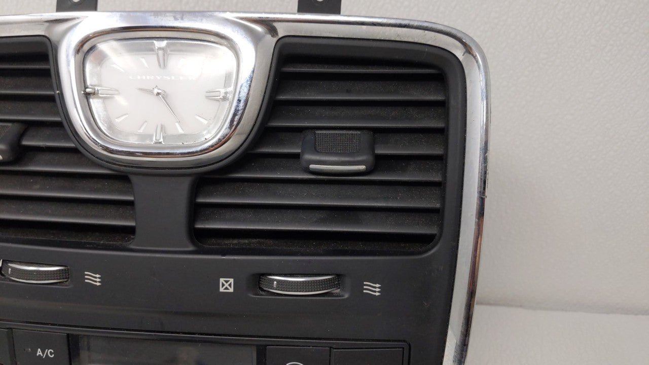 2011 Chrysler Town &amp; Country Ac Heater Climate Control Temperature Oem 119861 - Oemusedautoparts1.com