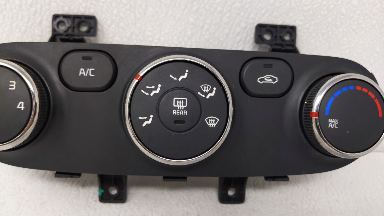 2014-2016 Kia Forte Climate Control Module Temperature AC/Heater Replacement P/N:97250-B0AA0 97250-A7050 Fits 2014 2015 2016 OEM Used Auto Parts - Oemusedautoparts1.com