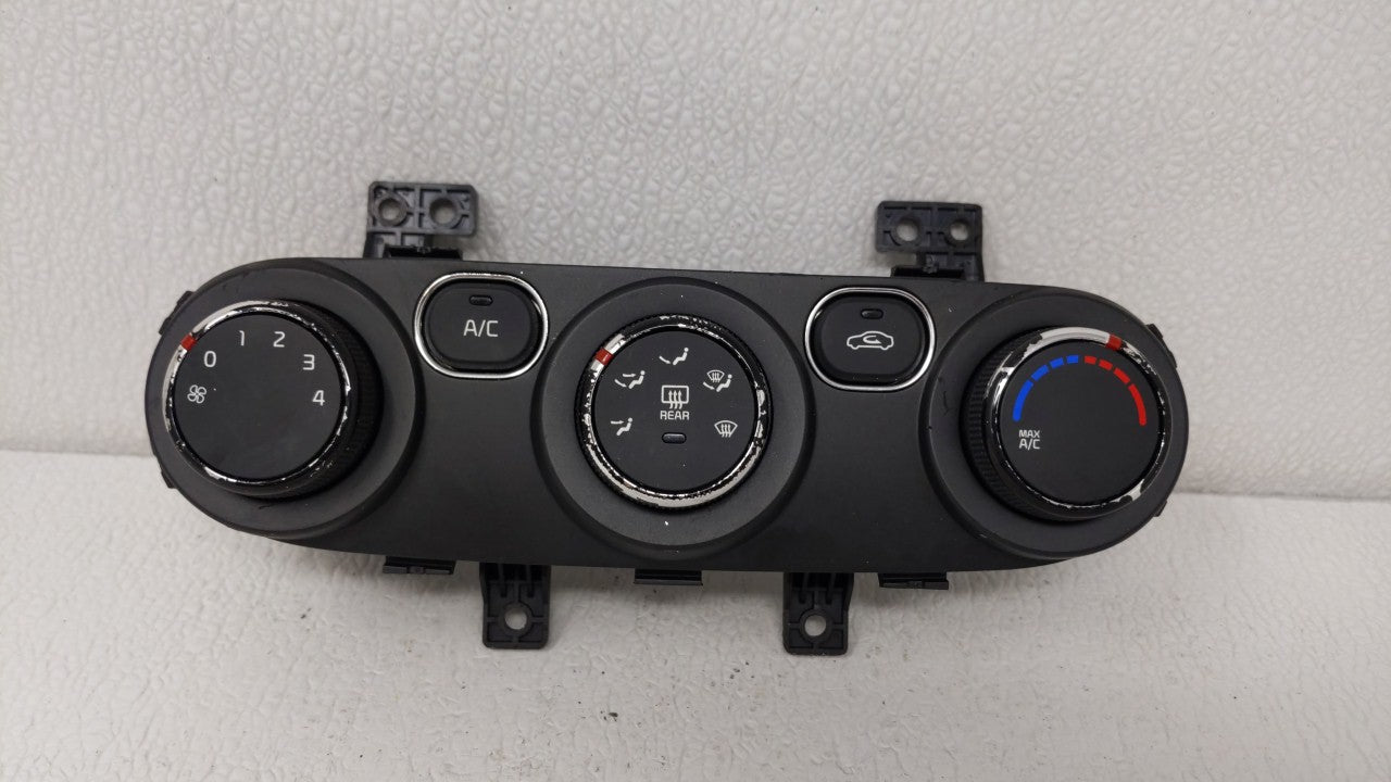 2017-2018 Kia Forte Climate Control Module Temperature AC/Heater Replacement P/N:97250-A7XXX 97250-B0AA0 Fits 2017 2018 OEM Used Auto Parts - Oemusedautoparts1.com