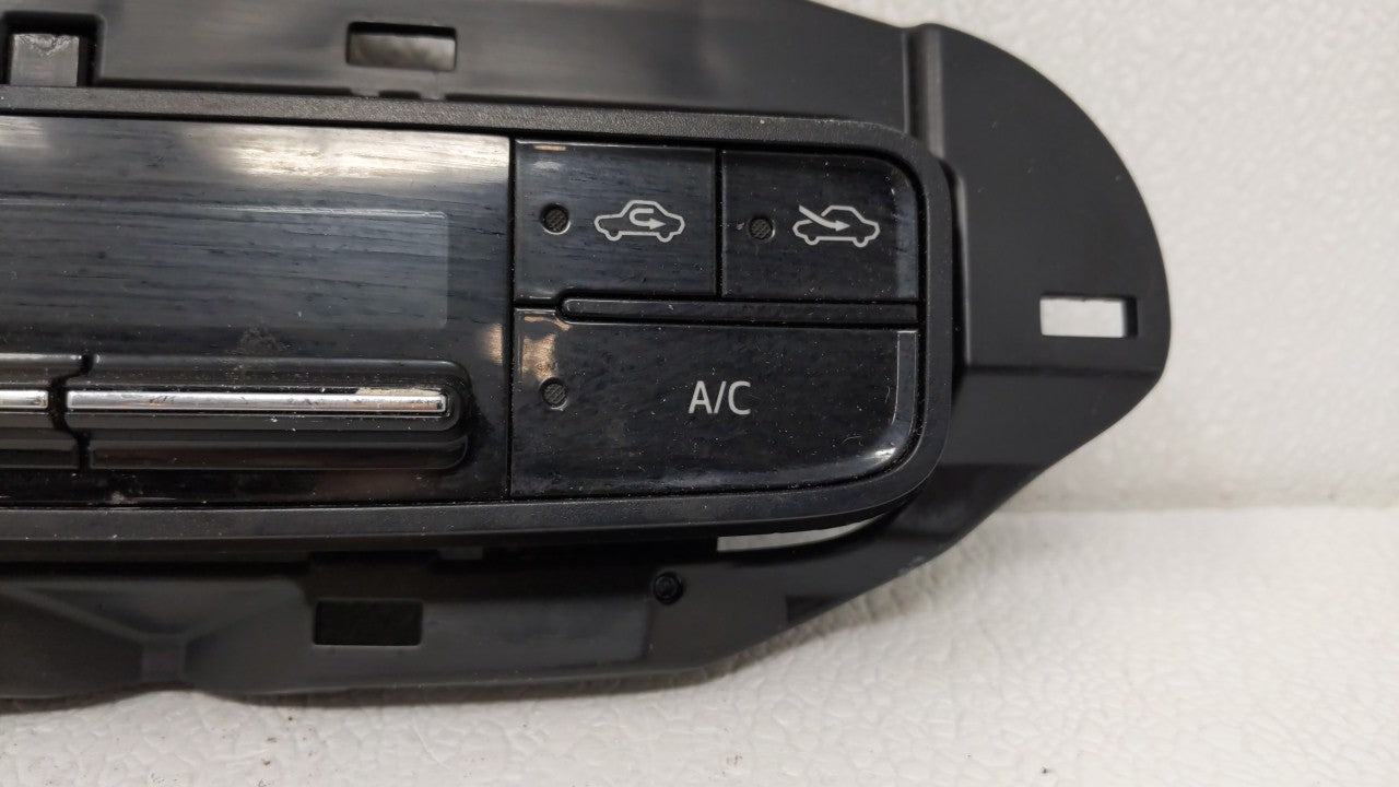 2017-2018 Toyota Corolla Ac Heater Climate Control Temperature Oem 119970 - Oemusedautoparts1.com