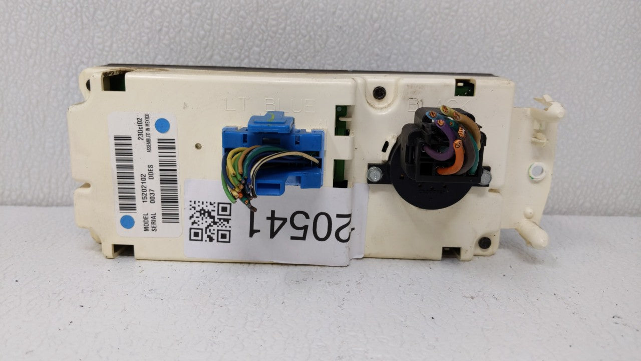 Chevrolet Trailblazer Ext Climate Control Module Temperature AC/Heater Replacement Fits OEM Used Auto Parts - Oemusedautoparts1.com