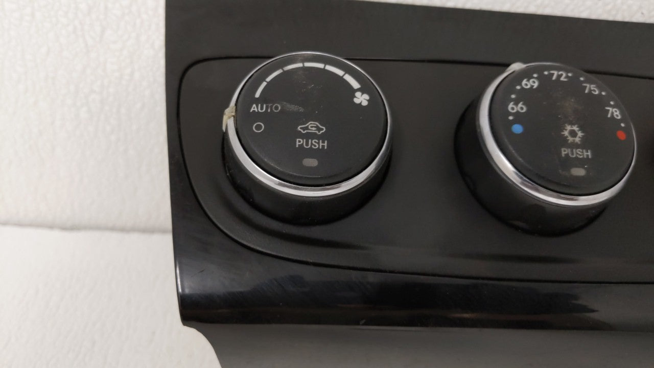 2011-2014 Chrysler 200 Ac Heater Climate Control Temperature Oem 120544 - Oemusedautoparts1.com