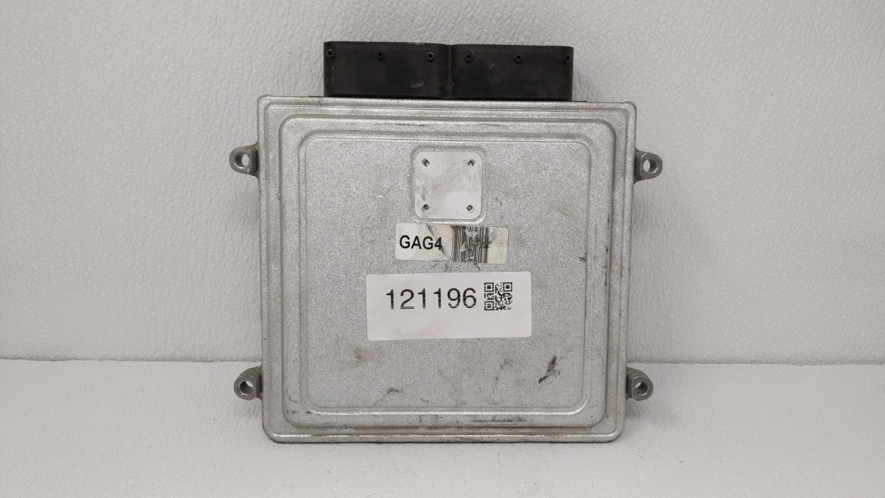 2014 Hyundai Santa Fe PCM Engine Computer ECU ECM PCU OEM P/N:39130-2GAG5 39130-2GAG1 Fits OEM Used Auto Parts - Oemusedautoparts1.com