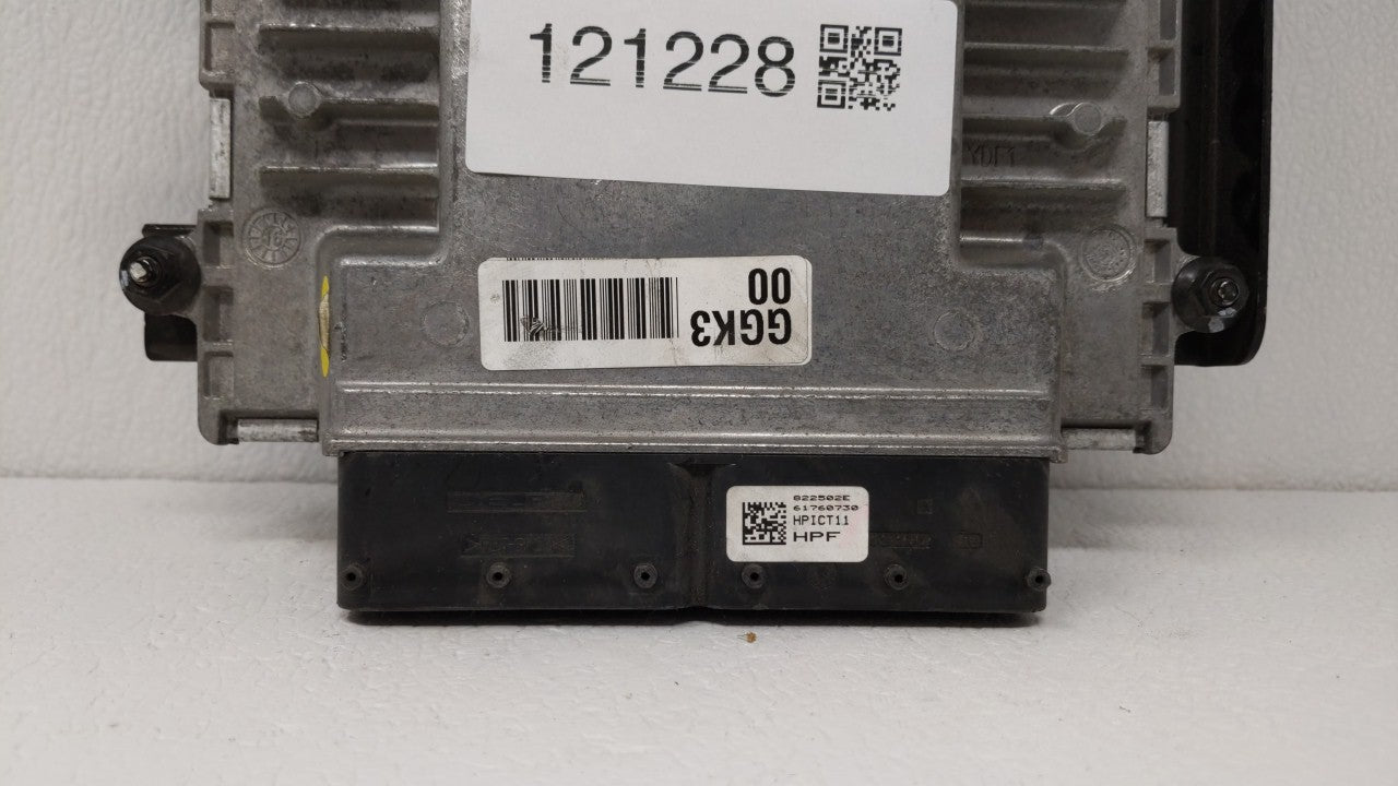 2016 Hyundai Sonata PCM Engine Computer ECU ECM PCU OEM P/N:39111-2GGK1 39101-2GGK3 Fits 2015 2017 OEM Used Auto Parts - Oemusedautoparts1.com