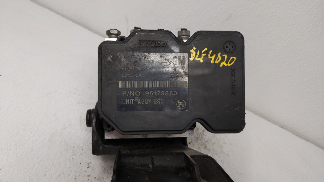 2012-2013 Chevrolet Sonic Abs Pump Control Module 121601 - Oemusedautoparts1.com