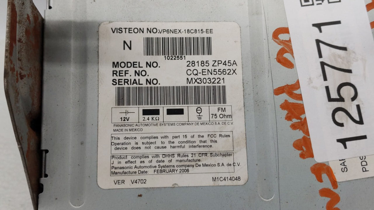 2006-2007 Nissan Pathfinder Radio AM FM Cd Player Receiver Replacement P/N:VP6NEX-18C815-EE Fits 2006 2007 OEM Used Auto Parts - Oemusedautoparts1.com