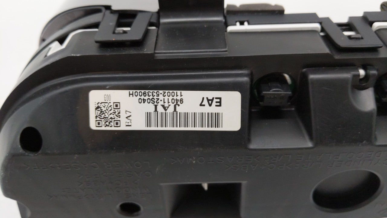 2014-2015 Hyundai Tucson Instrument Cluster Speedometer Gauges P/N:94011-2S040 Fits 2014 2015 OEM Used Auto Parts - Oemusedautoparts1.com