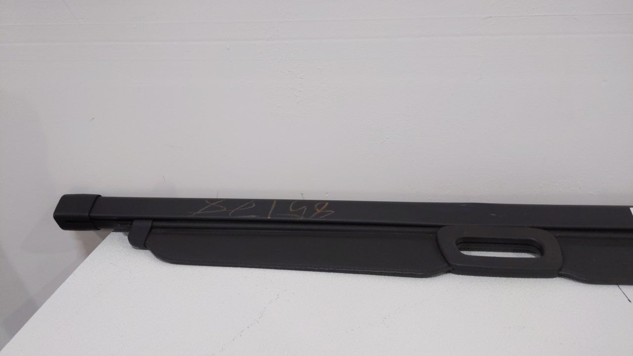 2006 Toyota Avalon Rear Cargo Cover Storage Retractable Shade Black - Oemusedautoparts1.com