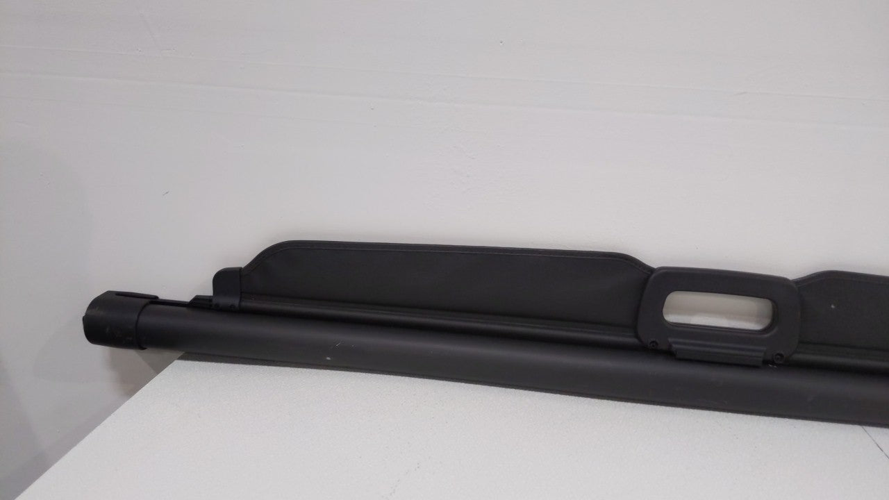 2006 Toyota Avalon Rear Cargo Cover Storage Retractable Shade Black - Oemusedautoparts1.com