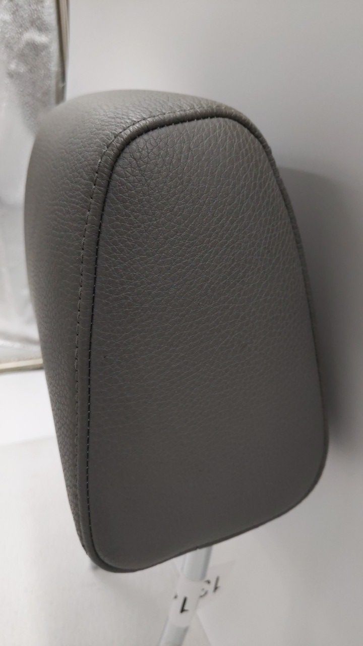 2007-2013 Bmw 328i Headrest Head Rest Front Driver Passenger Seat Fits 2007 2008 2009 2010 2011 2012 2013 OEM Used Auto Parts - Oemusedautoparts1.com