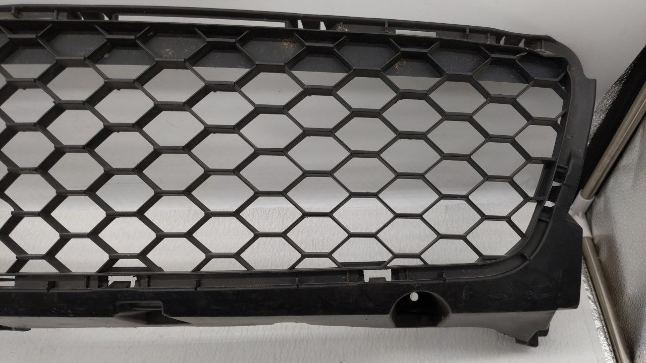 2004-2006 Mazda 3 Front Bumper Grille Cover - Oemusedautoparts1.com
