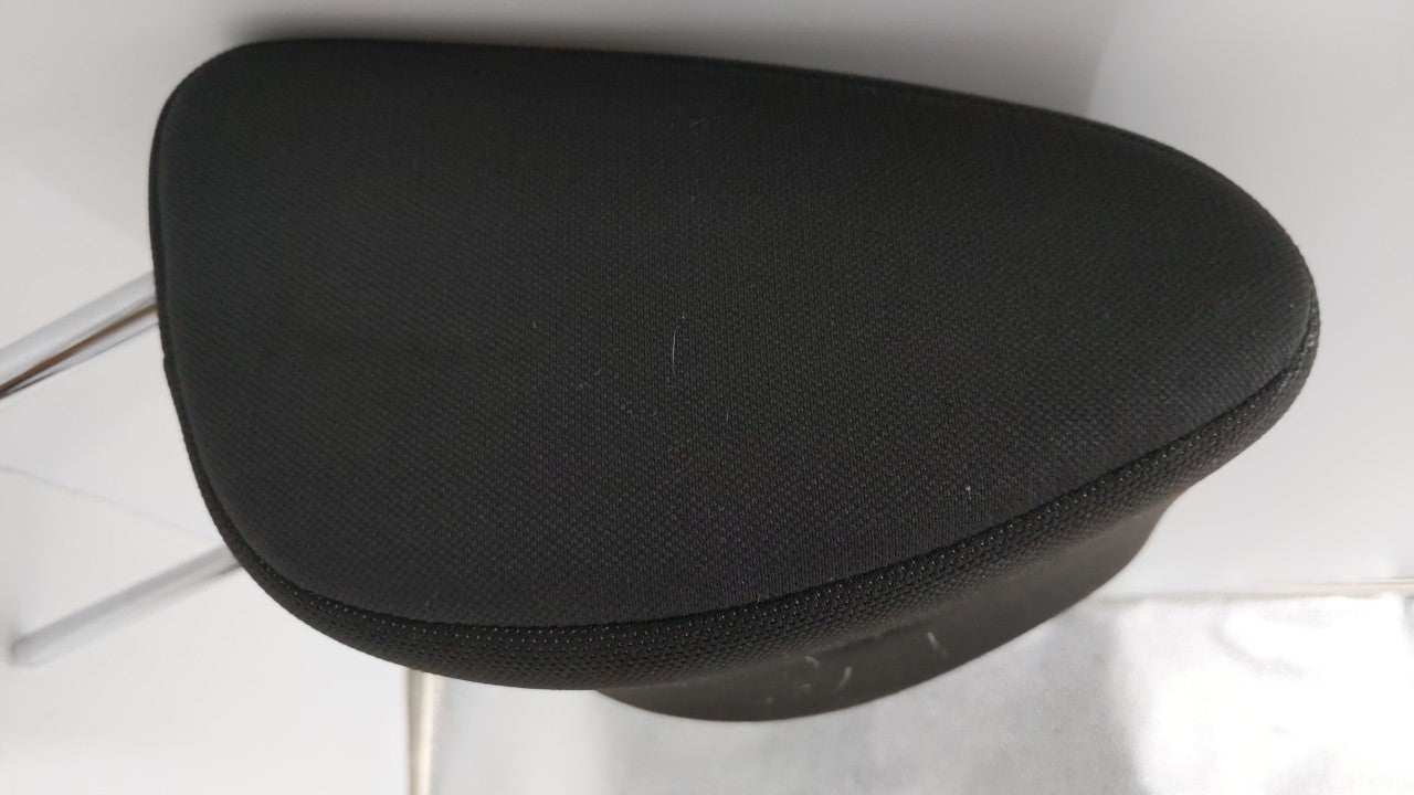 2005 Chevrolet Epica Headrest Head Rest Rear Center Seat Fits OEM Used Auto Parts - Oemusedautoparts1.com