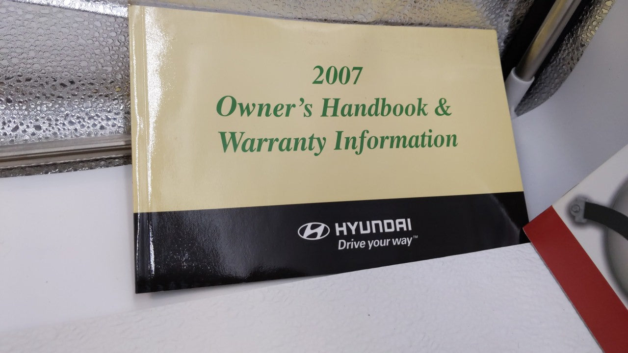 2007 Hyundai Santa Fe Owners Manual Book Guide OEM Used Auto Parts - Oemusedautoparts1.com