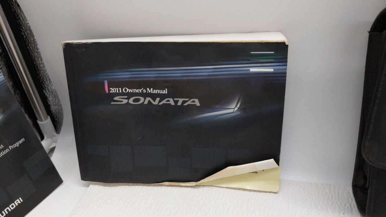 2011 Hyundai Sonata Owners Manual Book Guide OEM Used Auto Parts - Oemusedautoparts1.com