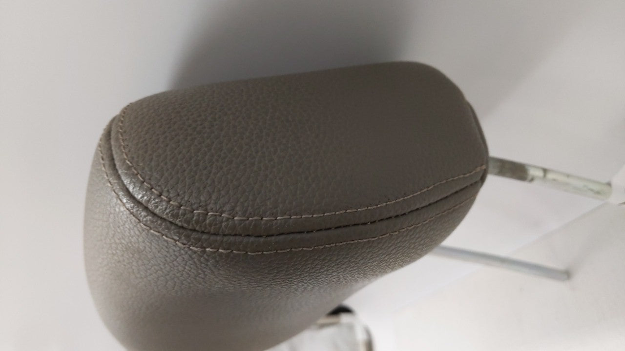 2006 Mitsubishi Endeavor Headrest Head Rest Rear Seat Fits OEM Used Auto Parts - Oemusedautoparts1.com