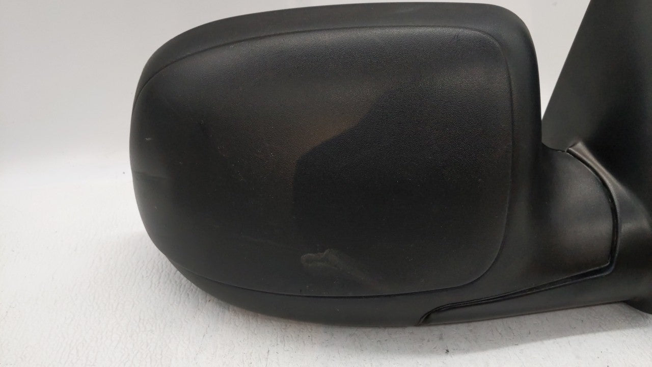 2003-2006 Chevrolet Tahoe Side Mirror Replacement Passenger Right View Door Mirror Fits 2003 2004 2005 2006 2007 OEM Used Auto Parts - Oemusedautoparts1.com