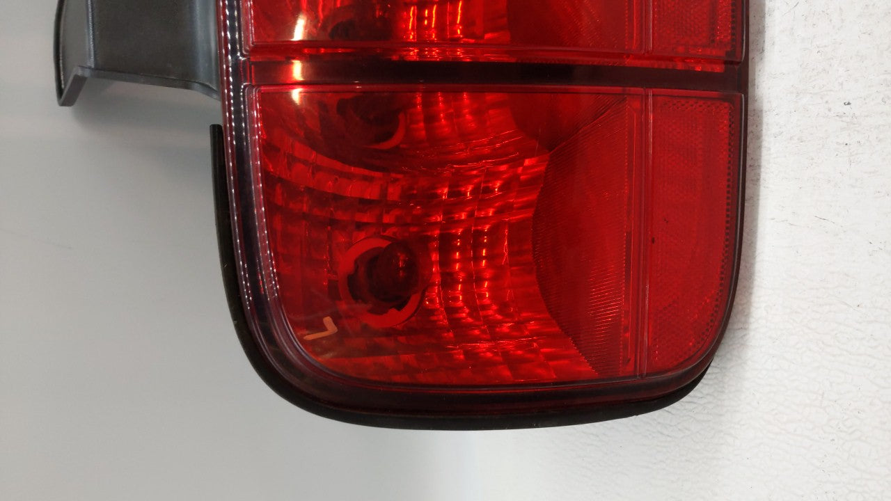 2005-2009 Ford Mustang Driver Left Side Tail Light Taillight Oem 143272 - Oemusedautoparts1.com