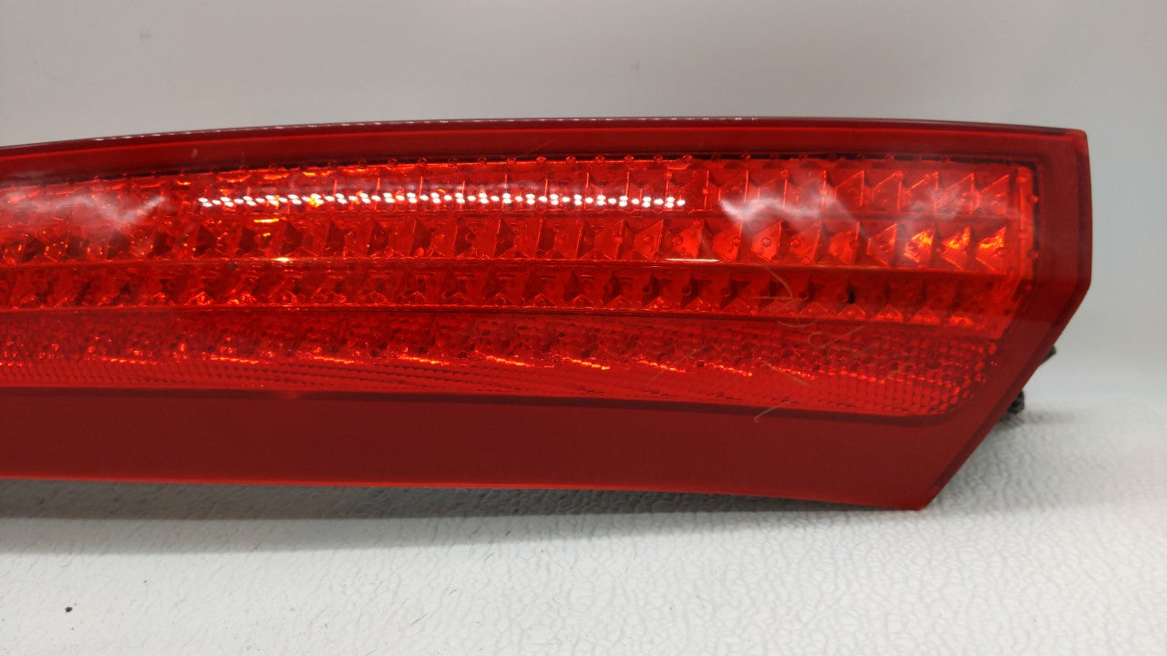 2007-2014 Volvo Xc90 Driver Left Side Tail Light Taillight Oem 143288 - Oemusedautoparts1.com