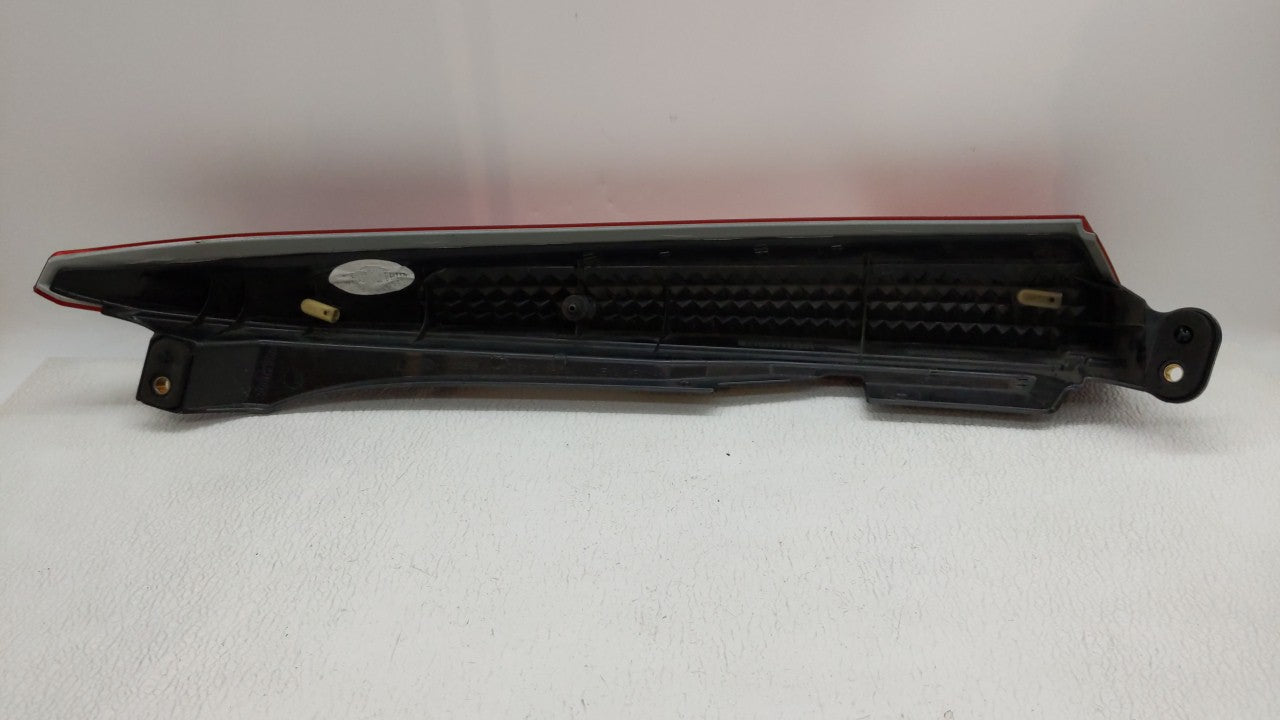 2007-2014 Volvo Xc90 Driver Left Side Tail Light Taillight Oem 143288 - Oemusedautoparts1.com