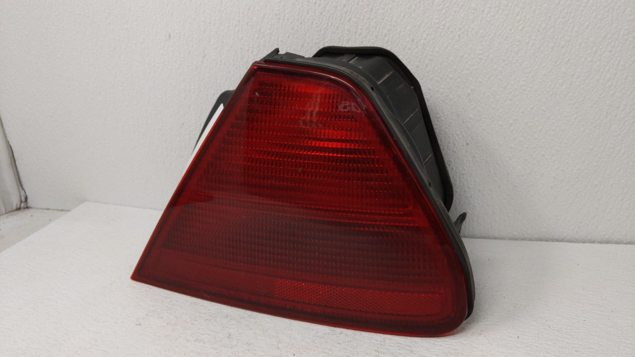 2001 Honda Accord Tail Light Assembly Passenger Right OEM Fits OEM Used Auto Parts - Oemusedautoparts1.com