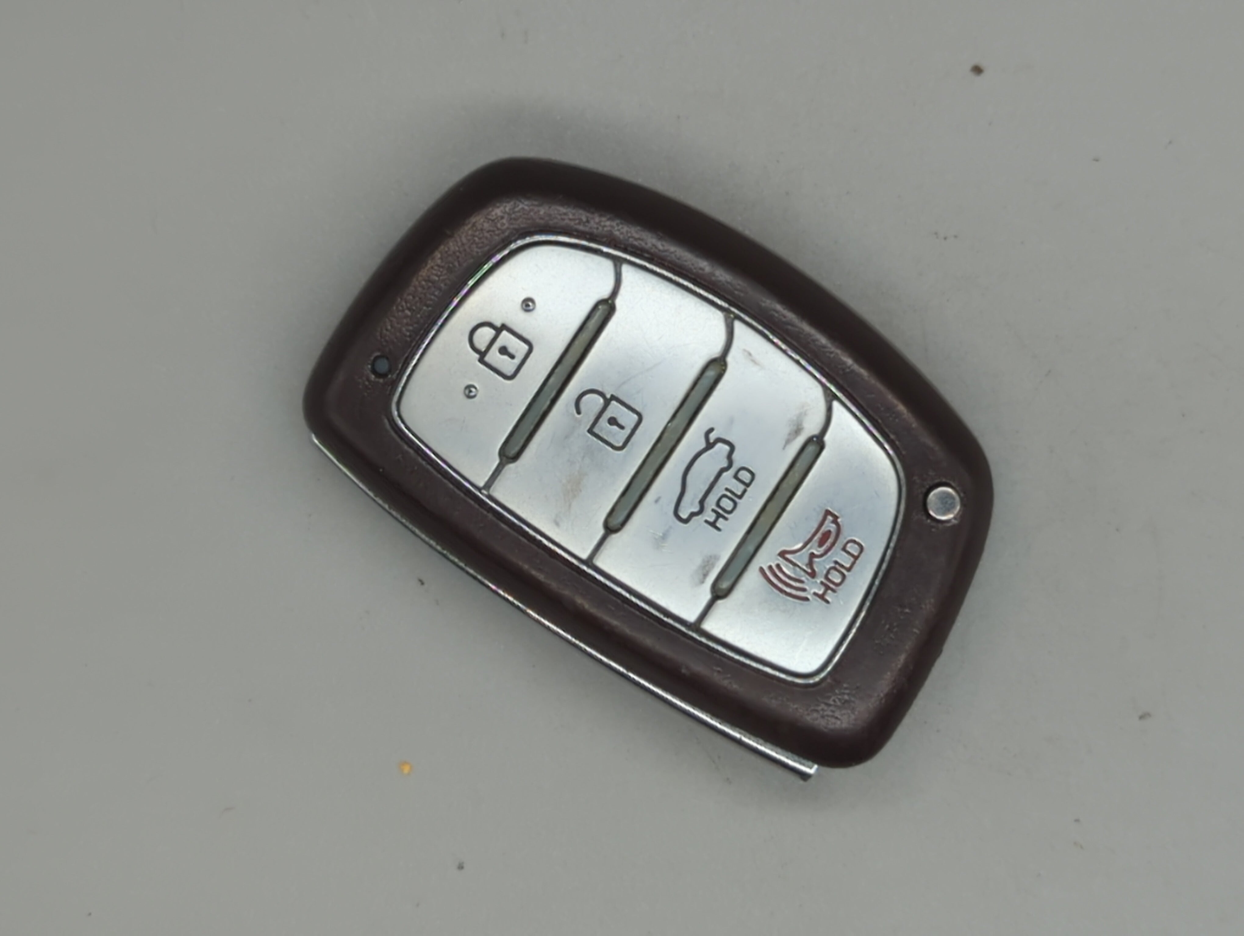 Hyundai Elantra Keyless Entry Remote Fob Cqofd00120 4 Buttons - Oemusedautoparts1.com