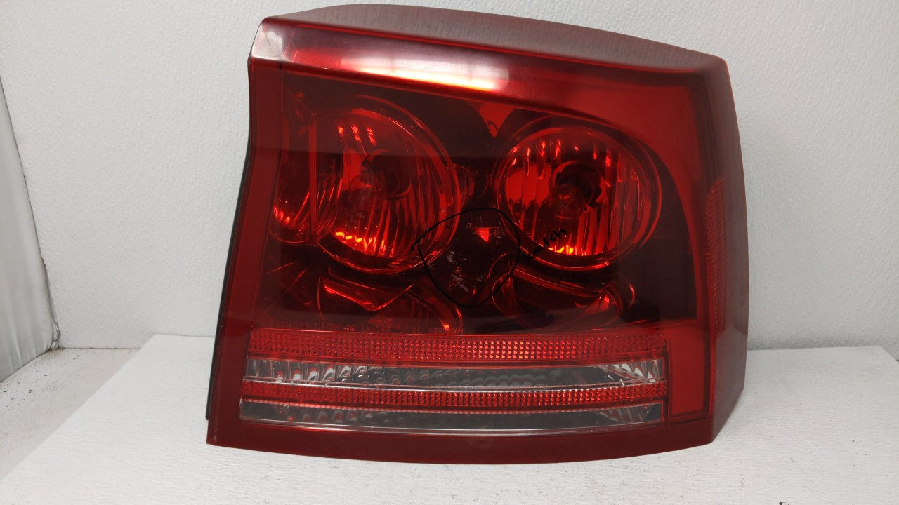 2006-2008 Dodge Charger Tail Light Assembly Passenger Right OEM Fits 2006 2007 2008 OEM Used Auto Parts - Oemusedautoparts1.com