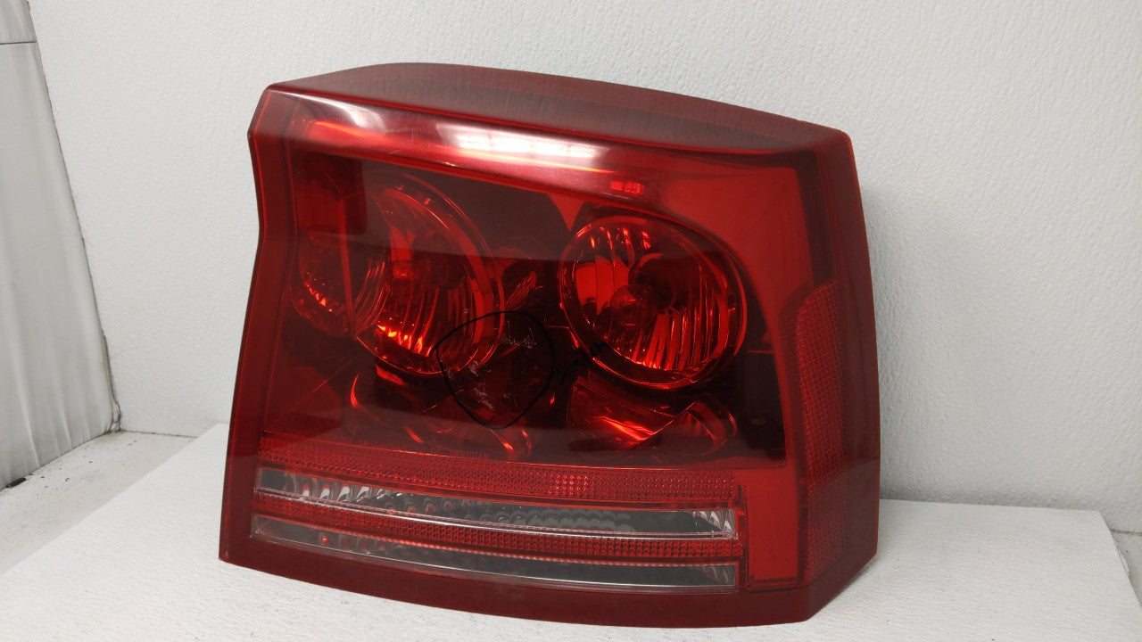 2006-2008 Dodge Charger Tail Light Assembly Passenger Right OEM Fits 2006 2007 2008 OEM Used Auto Parts - Oemusedautoparts1.com