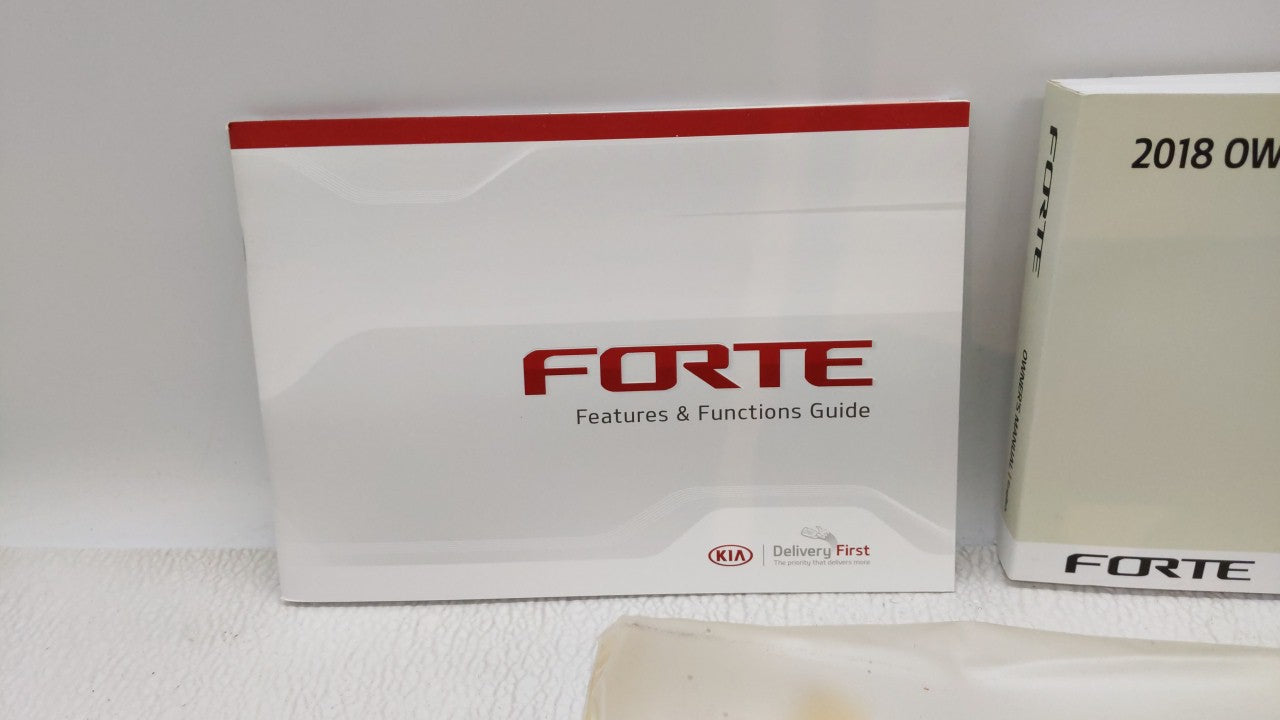 2018 Kia Forte Owners Manual Book Guide OEM Used Auto Parts - Oemusedautoparts1.com