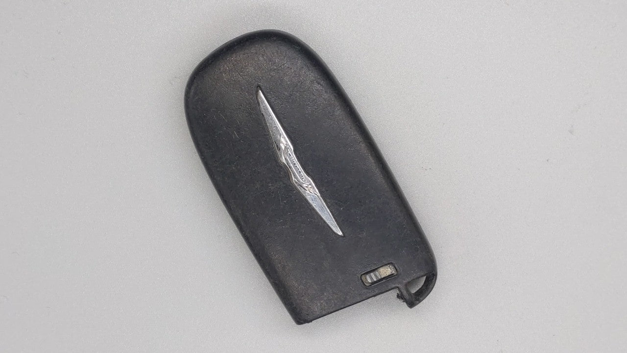 Chrysler 300 Keyless Entry Remote Fob M3n-Xxxxxxxx 68155686aa 4 Buttons - Oemusedautoparts1.com