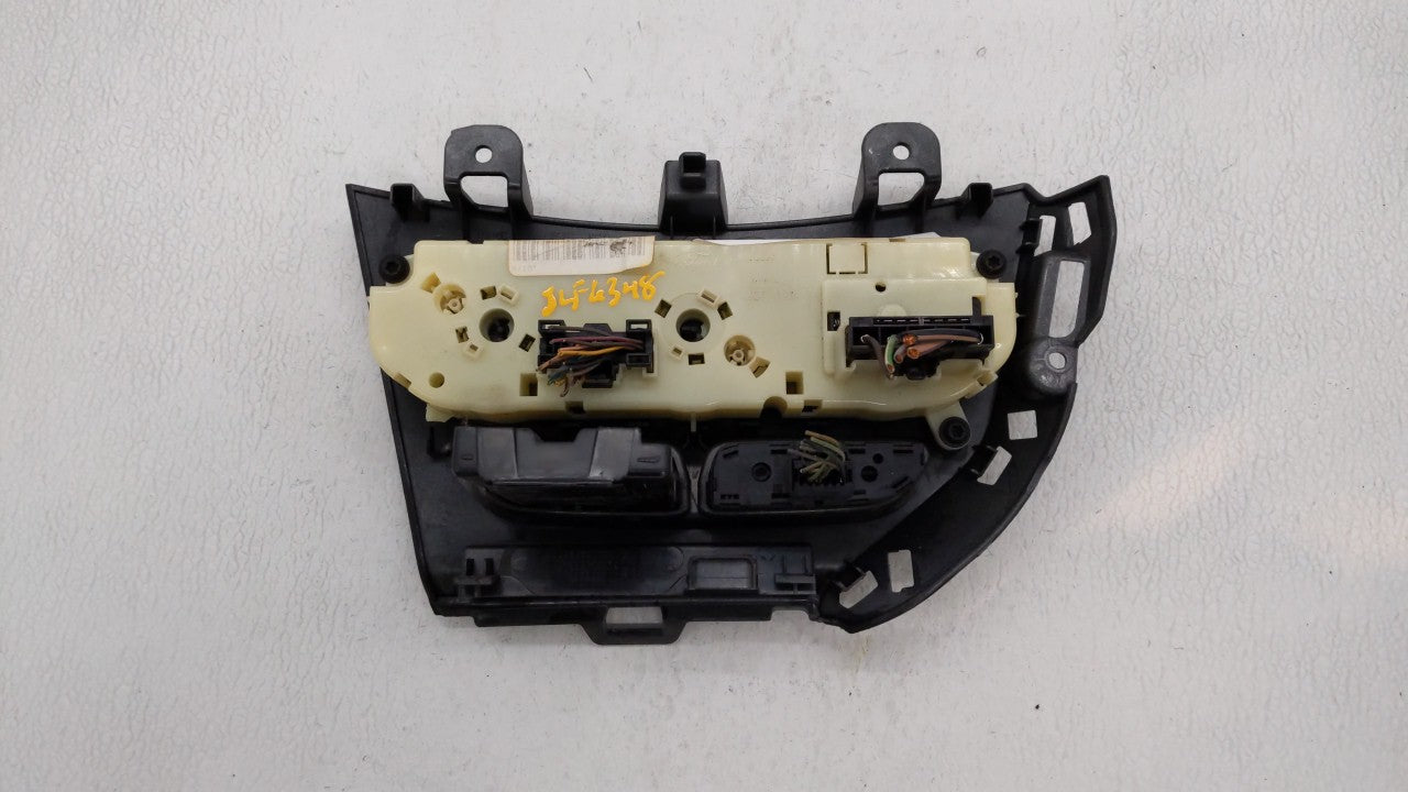 2013-2014 Ford Focus Climate Control Module Temperature AC/Heater Replacement P/N:FD-CM5T-14022621-1199 Fits 2013 2014 OEM Used Auto Parts - Oemusedautoparts1.com