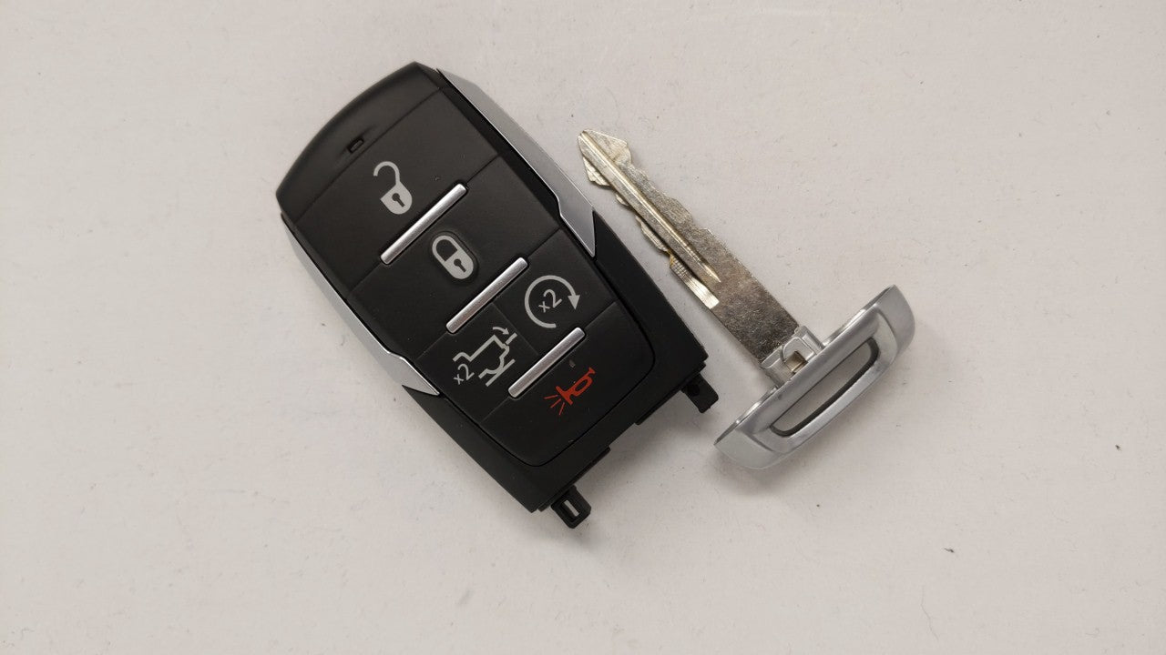 Ram 1500 Series Keyless Entry Remote Fob OHT4882056 5 buttons - Oemusedautoparts1.com