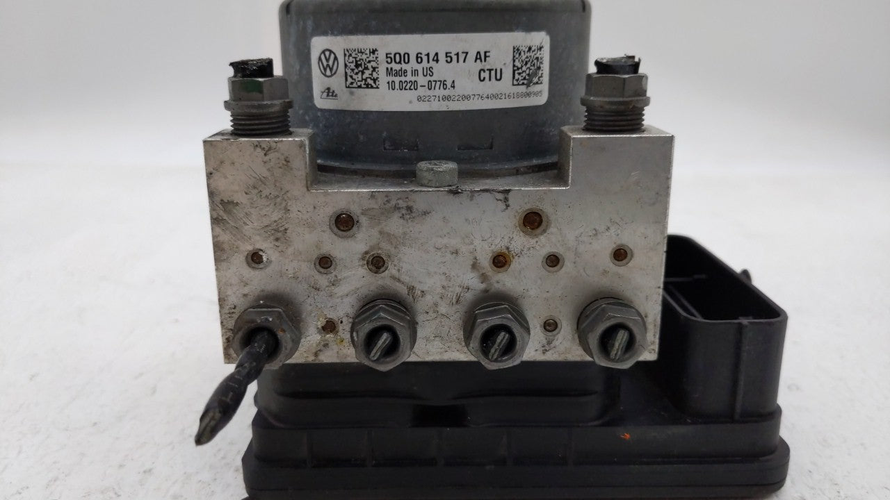 2015-2016 Volkswagen Golf ABS Pump Control Module Replacement P/N:1K0 907 379 CC 5Q0 614 517 AQ Fits 2015 2016 2017 OEM Used Auto Parts - Oemusedautoparts1.com
