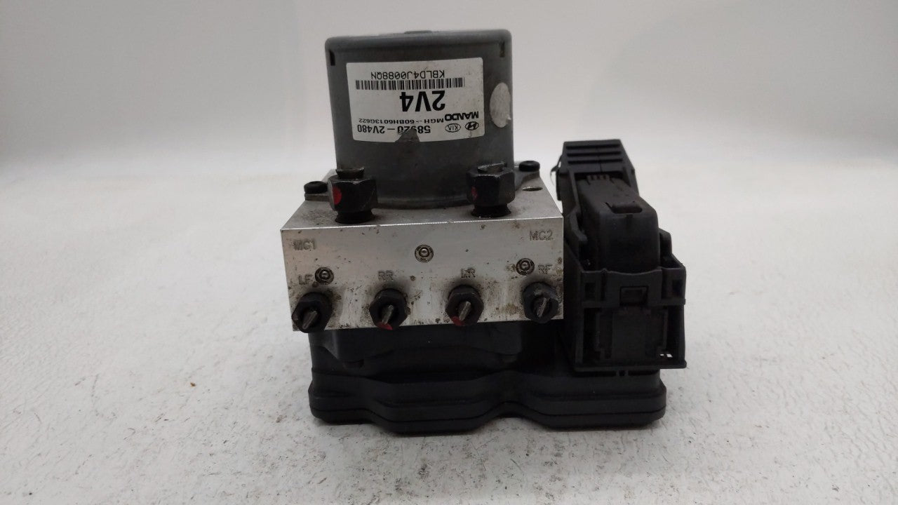 2015-2017 Hyundai Veloster ABS Pump Control Module Replacement P/N:BE6003G606,58920-2V480,58920-2V470 BE6003G606 Fits OEM Used Auto Parts - Oemusedautoparts1.com